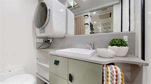 554517 image