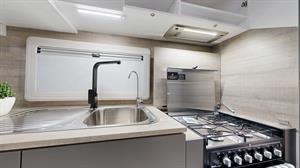 554534 image